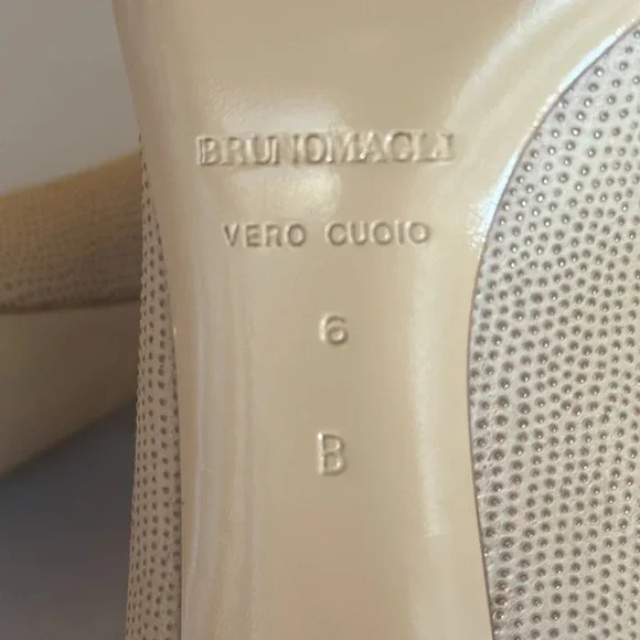 Bruno Magli Pumps Shoes Leather Heels Texture Beige Designer Women’s Sz 6 B - Picture 7 of 8